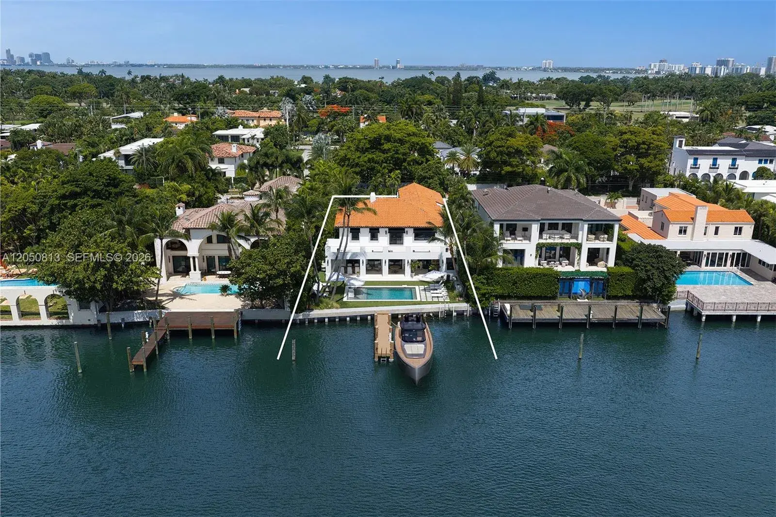 5401 Pine Tree Drive # 5401, Miami Beach FL 33140