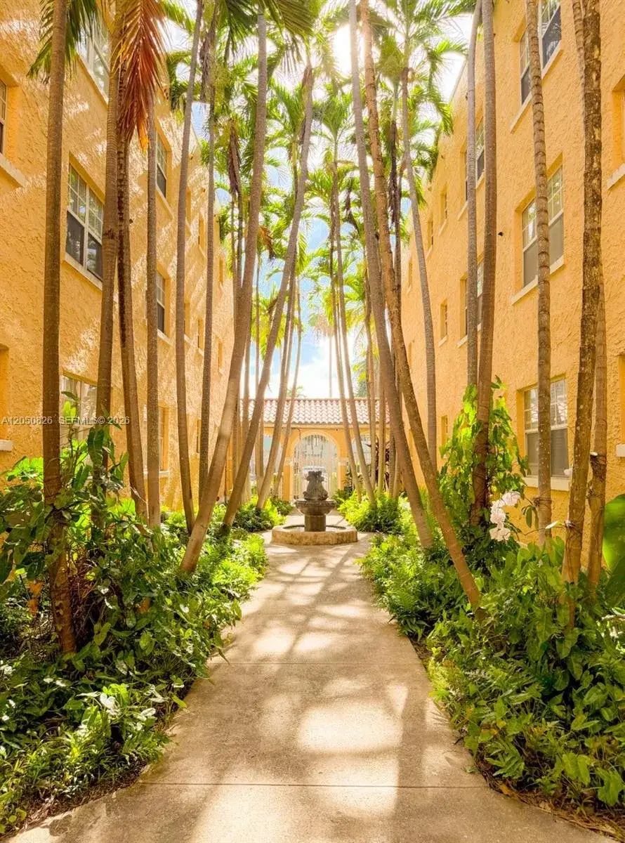 1 bedroom 1 bath Residential for sale at 1255 Pennsylvania Ave # 117, Miami Beach FL 33139