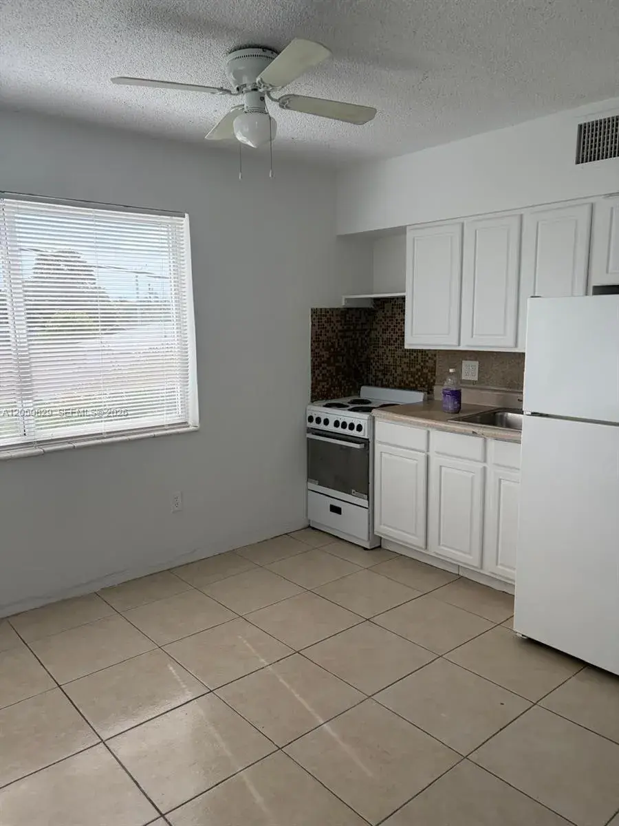 101 NW 29th ave # 10, Fort Lauderdale FL 33311