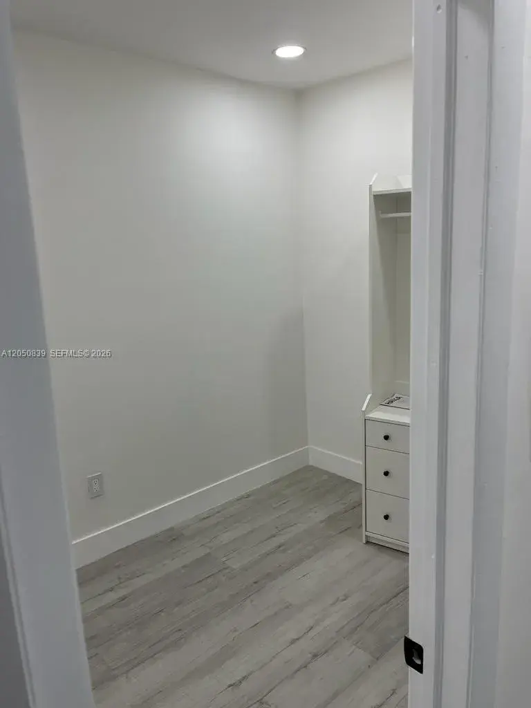 7128 Indian Creek Dr # 9, Miami Beach FL 33141