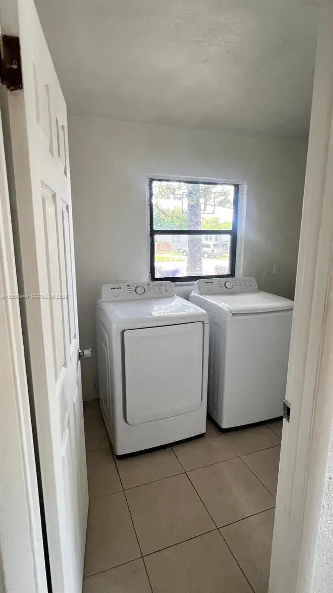 1742 NW 29th Way # 1742, Fort Lauderdale FL 33311