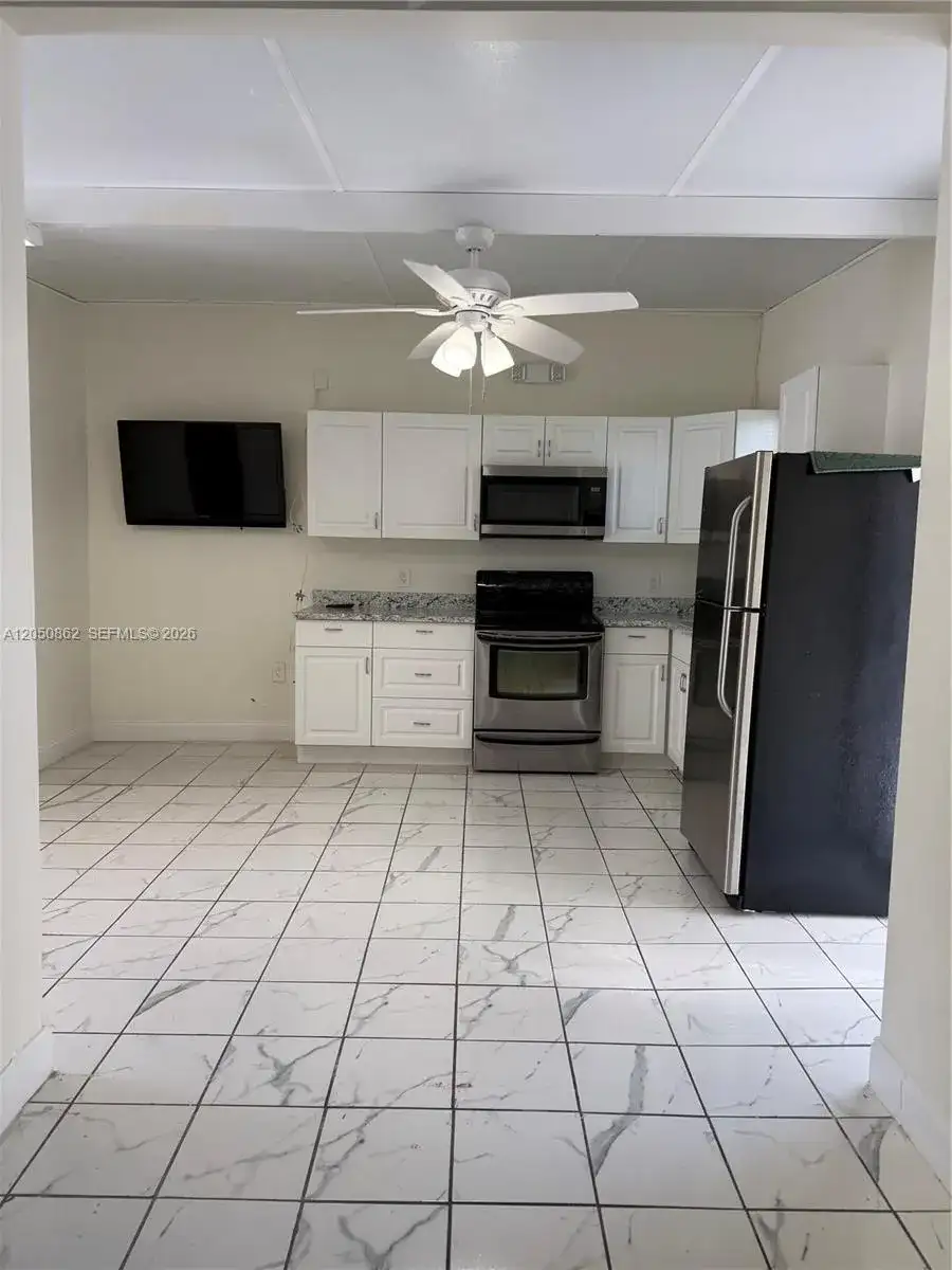 46 NW 58th Ct # 1, Miami FL 33126 photo 3