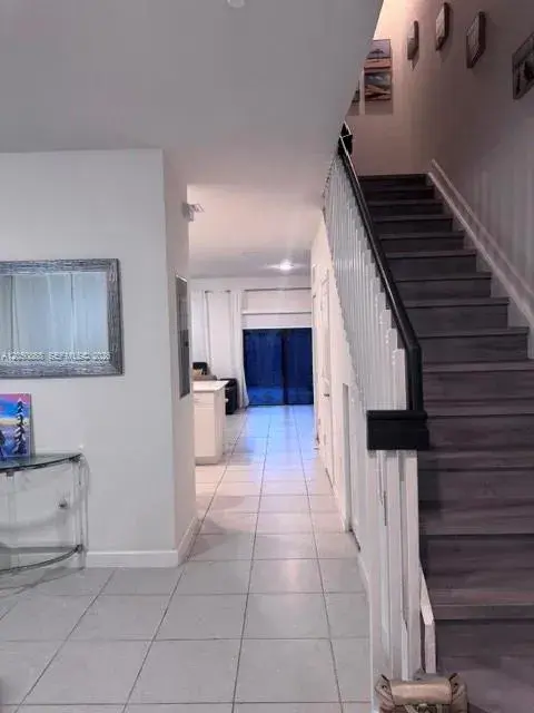 14852 SW 183rd Ter, Miami FL 33187