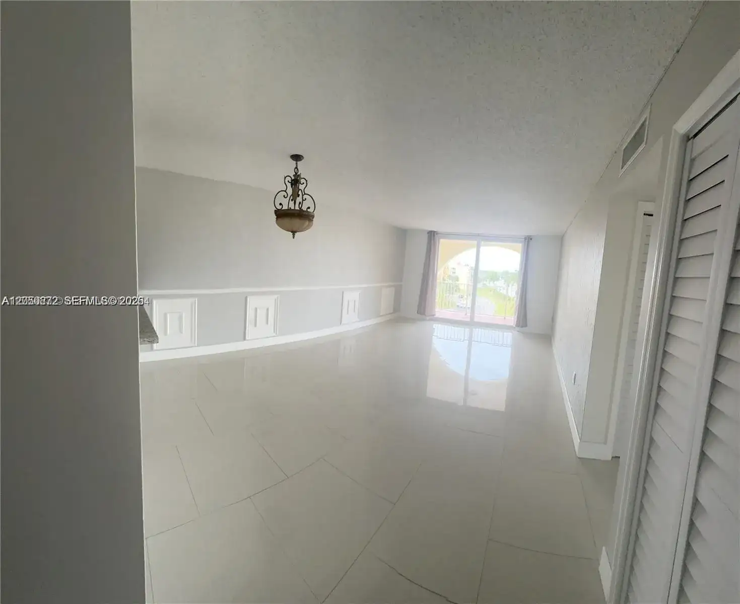6970 NW 186th St # 502, Hialeah FL 33015 photo 4