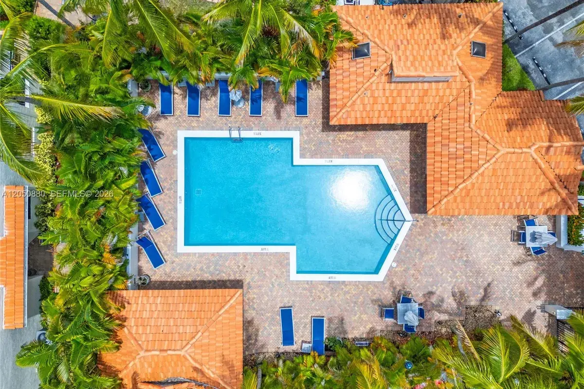 21399 Marina Cove Cir # 15, Aventura FL 33180