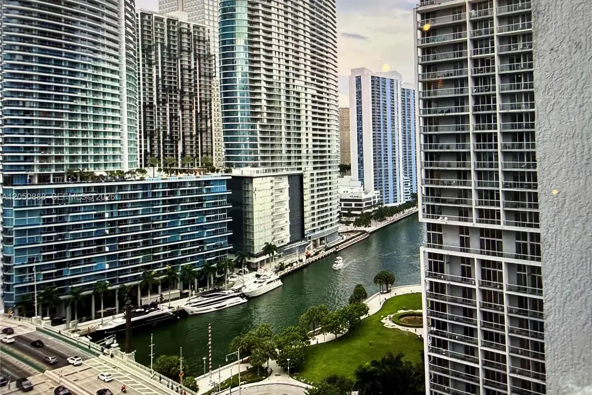 500 Brickell Ave # 2003, Miami FL 33131