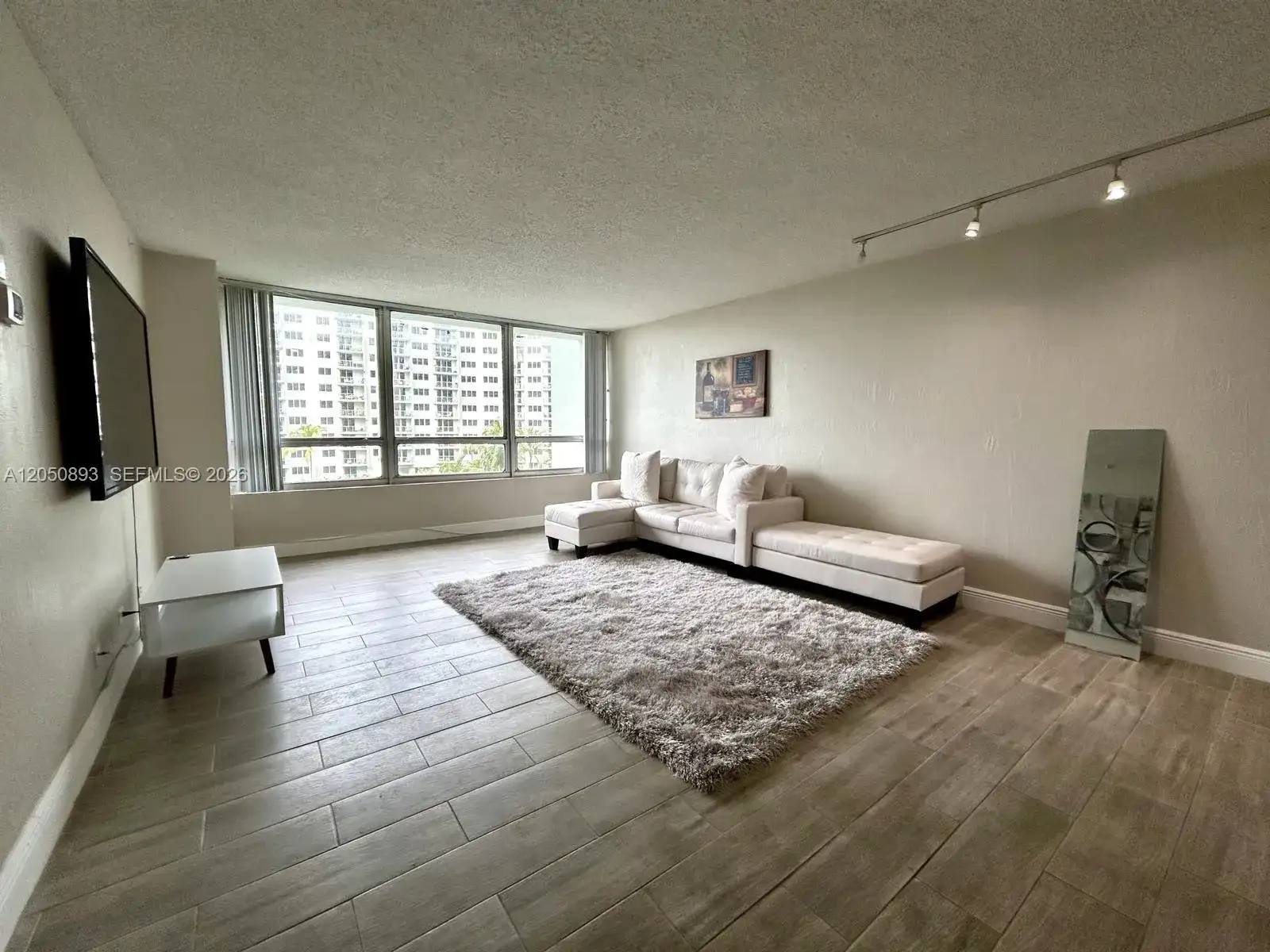 1500 Bay Rd # 558S, Miami Beach FL 33139 photo 2