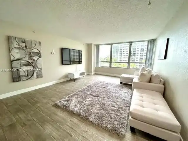 1500 Bay Rd # 558S, Miami Beach FL 33139 photo 4