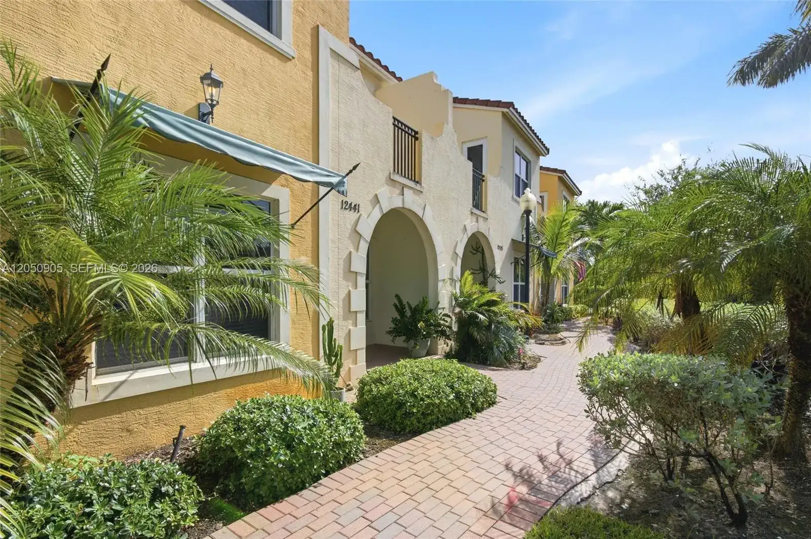 12441 NW 18th Ct, Pembroke Pines FL 33028 photo 5