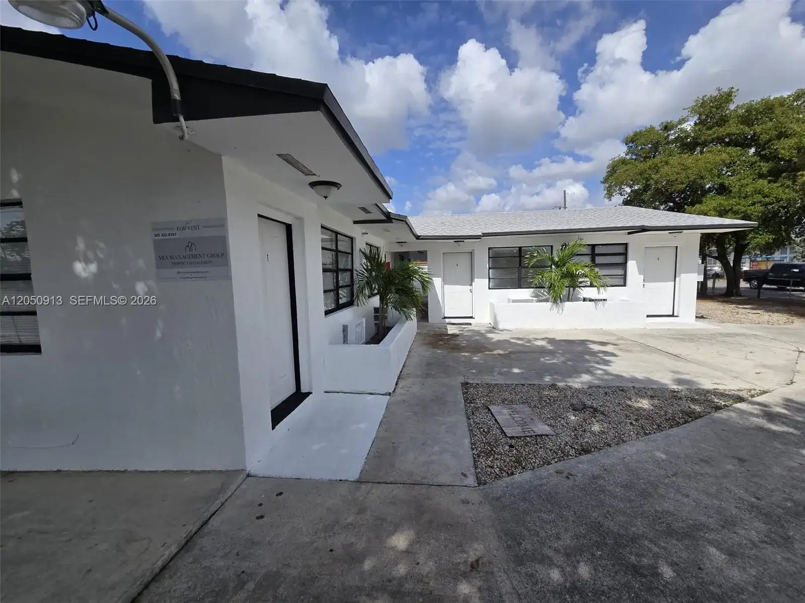 7090 NW 17th Ave # 3, Miami FL 33147 photo 2