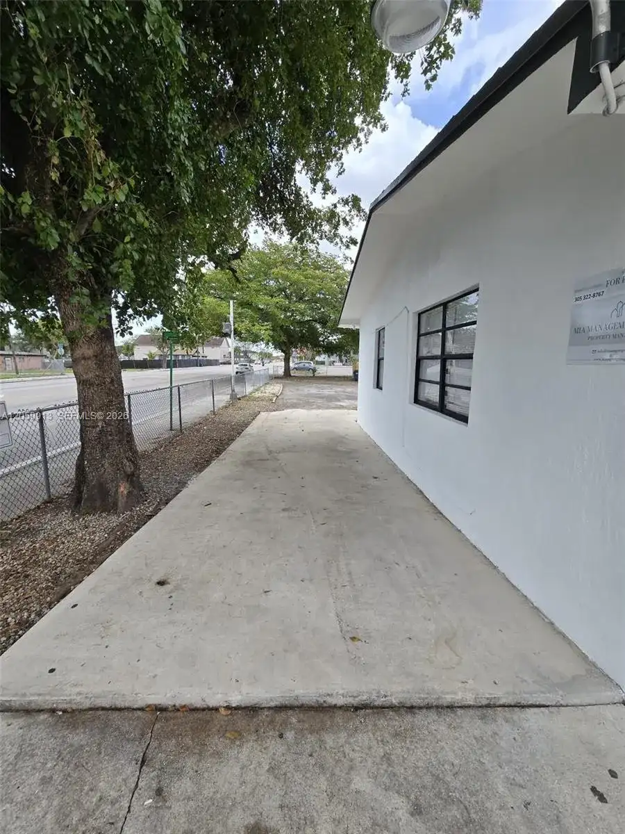 7090 NW 17th Ave # 3, Miami FL 33147 photo 3