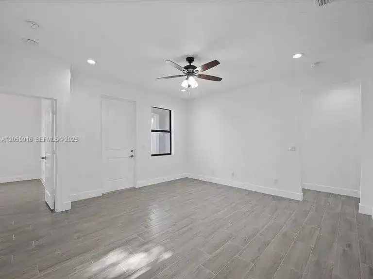 141 W 16th St, Riviera Beach FL 33404 photo 3
