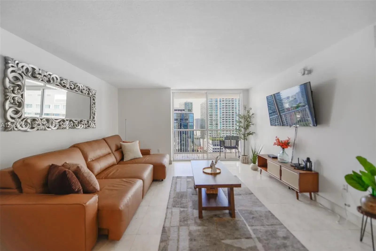 1200 Brickell Bay Dr # 2324, Miami FL 33131