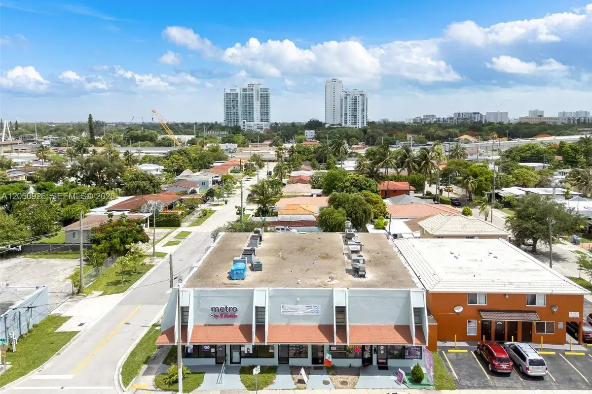 1879 NW 7th St # 2, Miami FL 33125