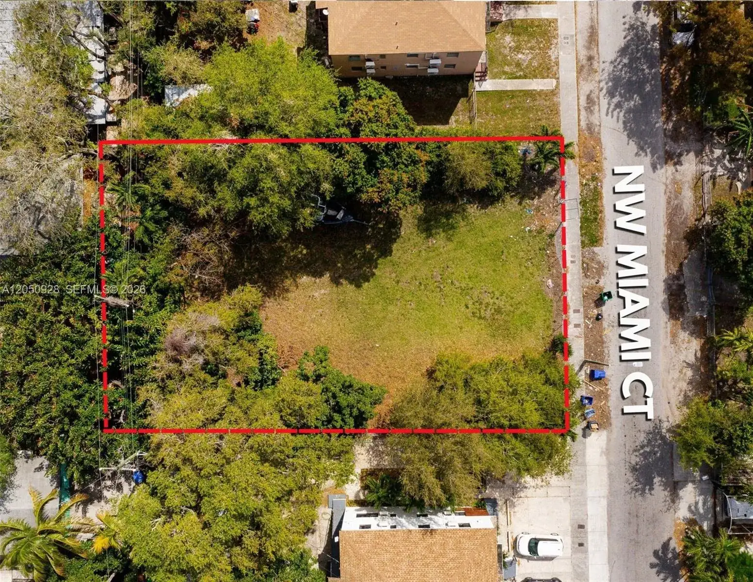 5527 NW Miami Ct, Miami FL 33127 photo 2