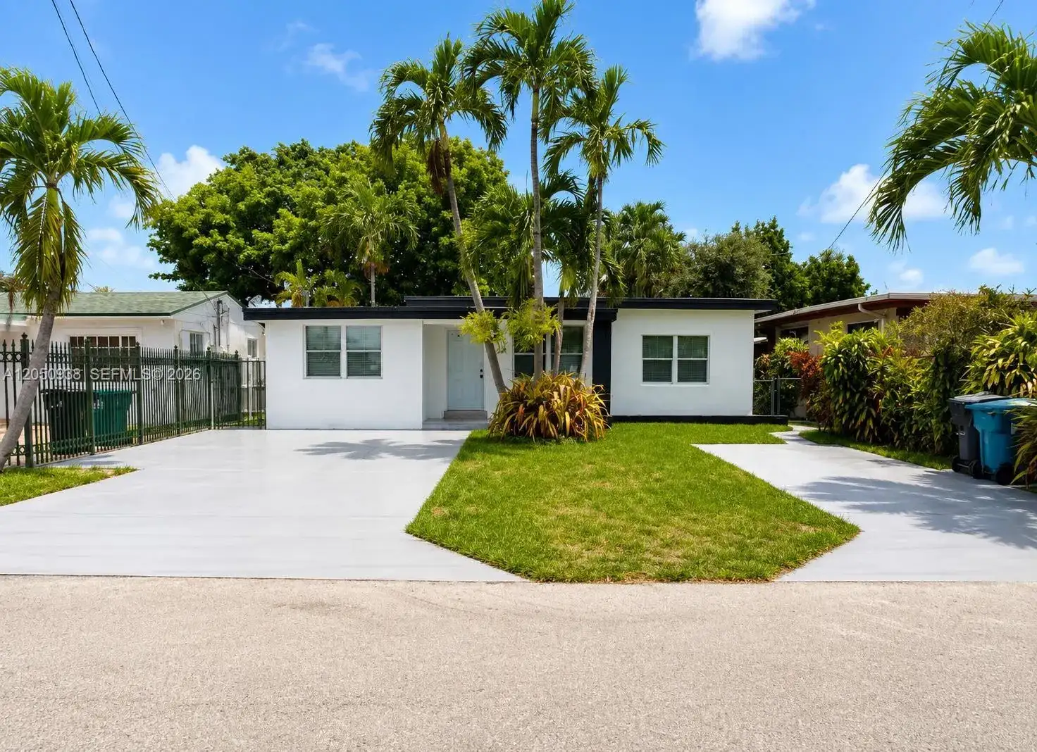 7239 NW 3rd St, Miami FL 33126 photo 2