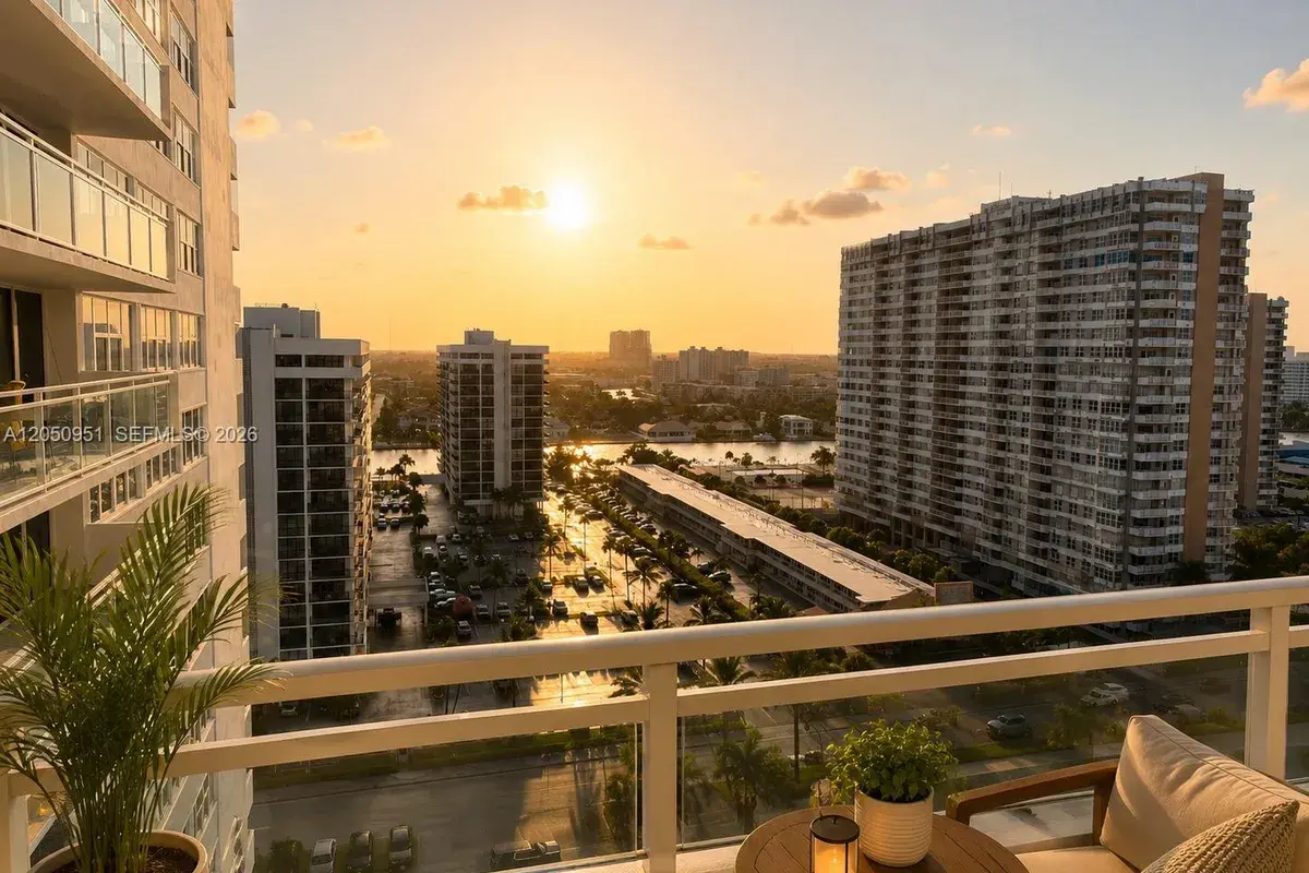 2030 S Ocean Dr # 1503, Hallandale Beach FL 33009