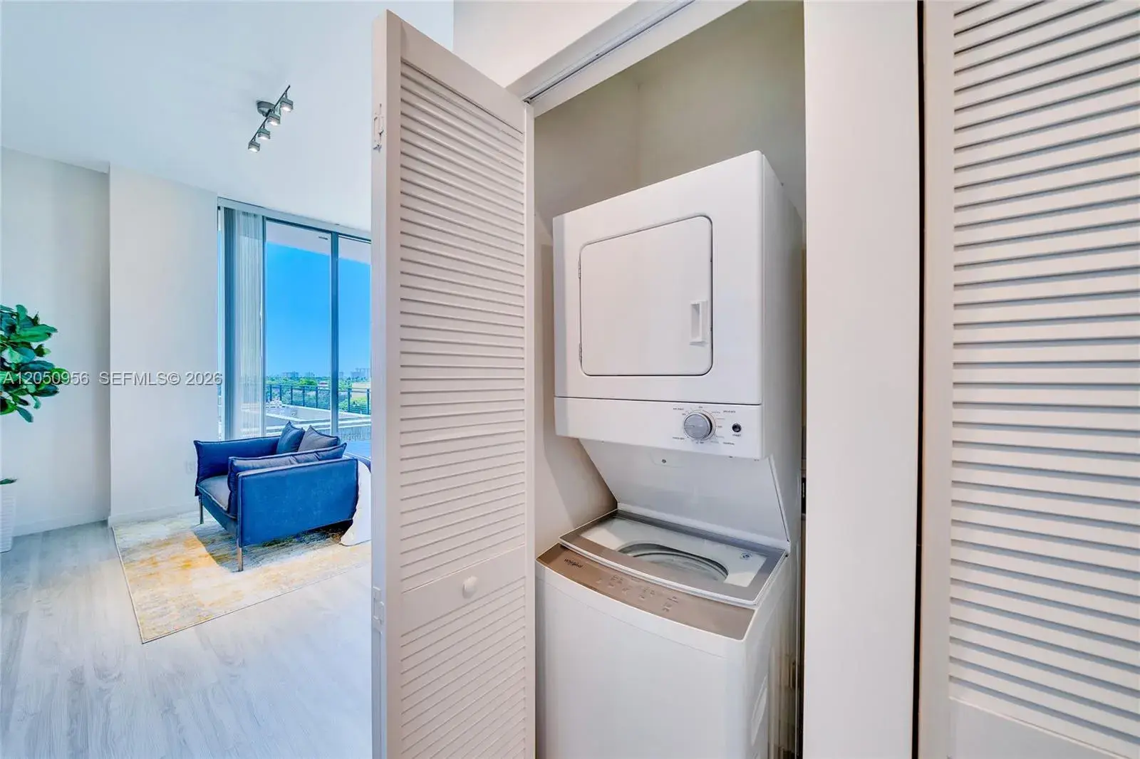 1809 Jackson St, Hollywood FL 33020
