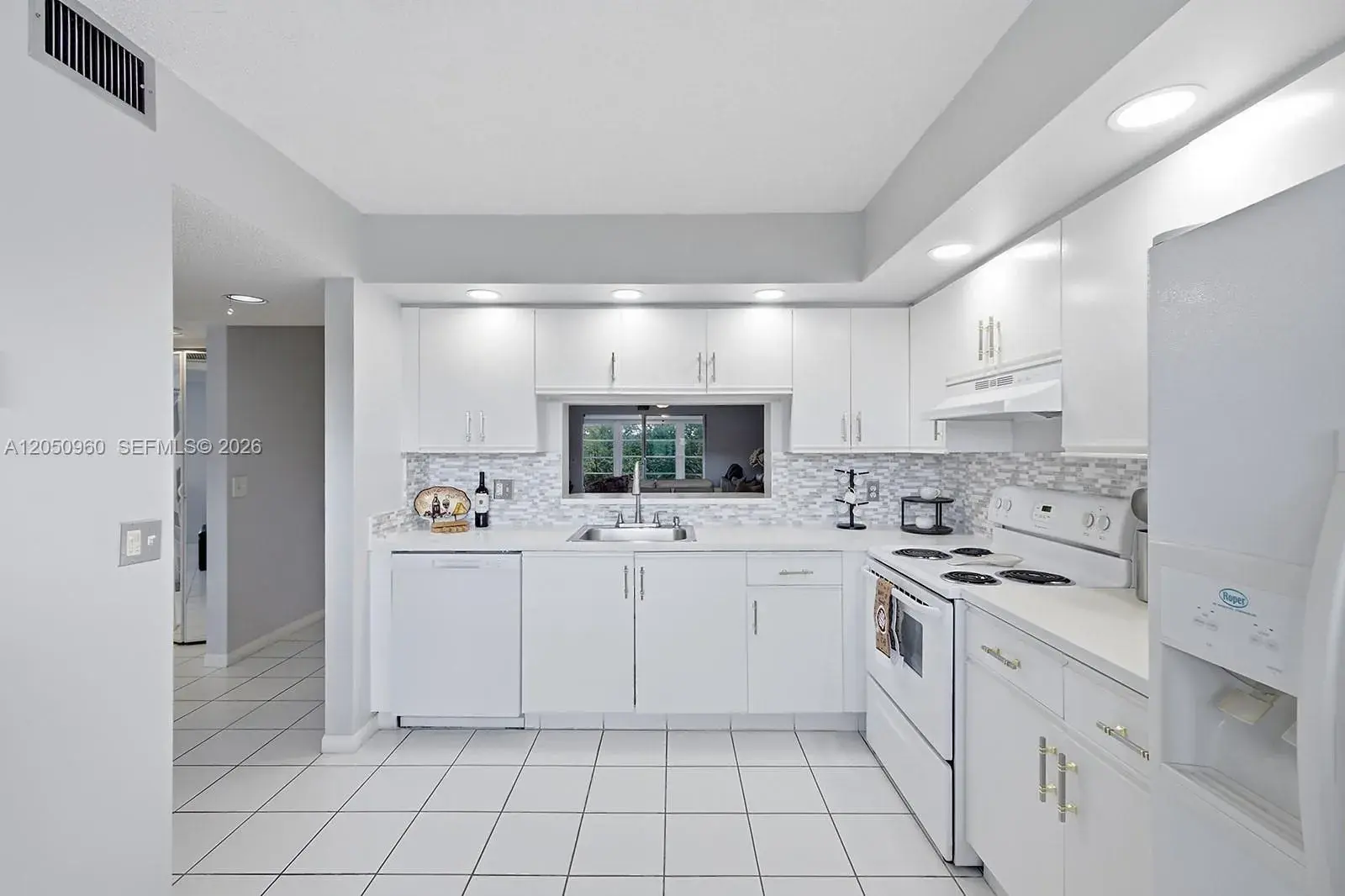 1300 SW 125th Ave # 406K, Pembroke Pines FL 33027
