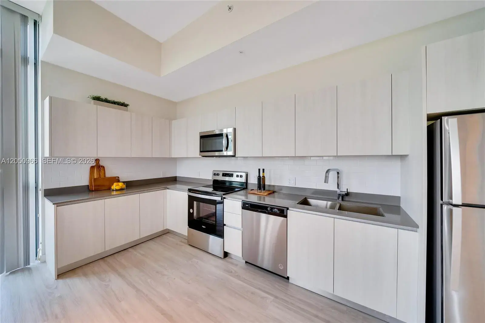 1809 Jackson St, Hollywood FL 33020
