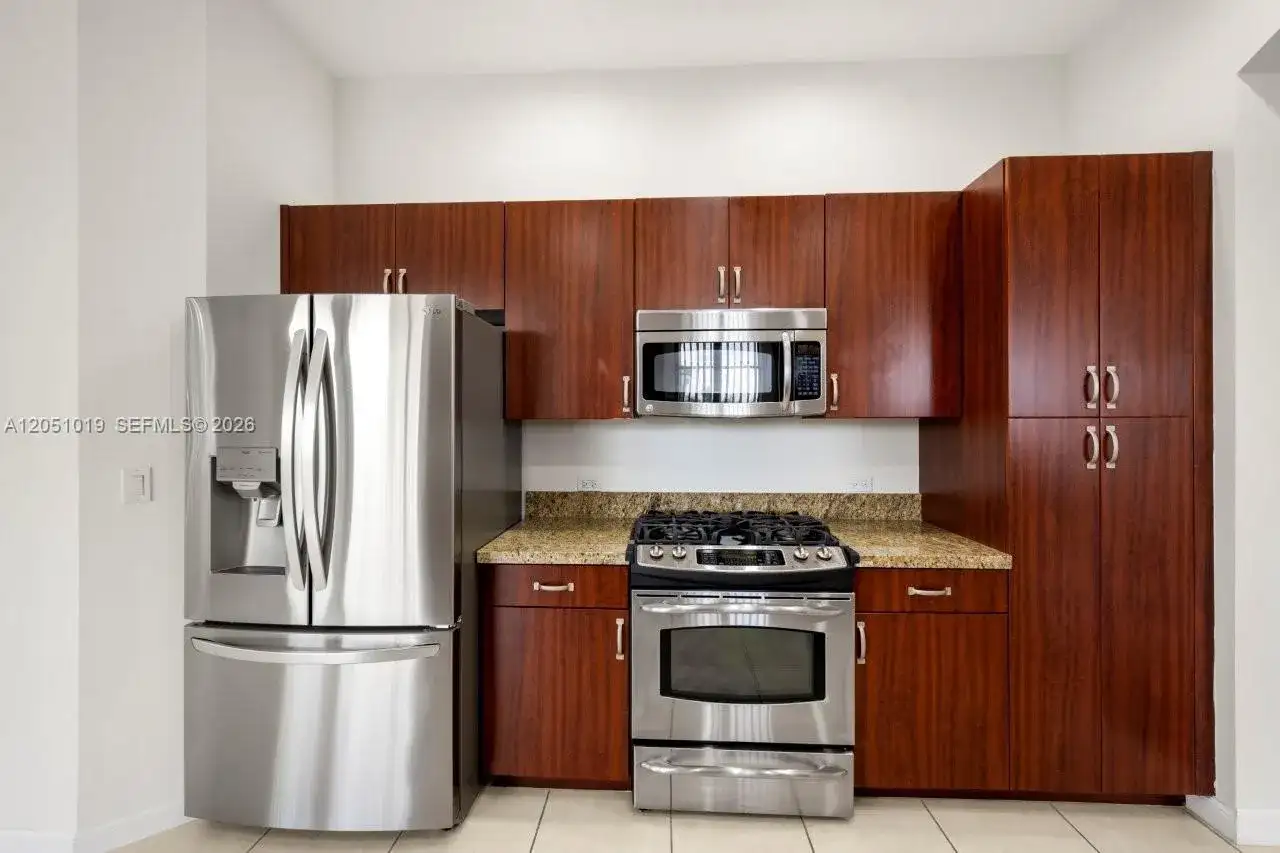 2900 NW 125th Ave # 416, Sunrise FL 33323 photo 3