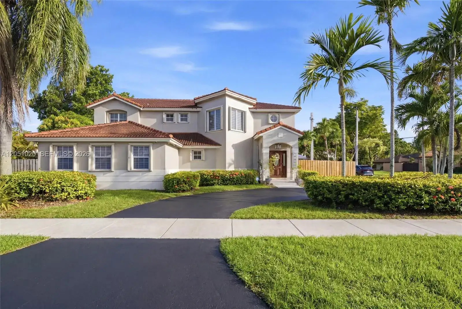 11980 SW 99th St, Miami FL 33186 photo 2