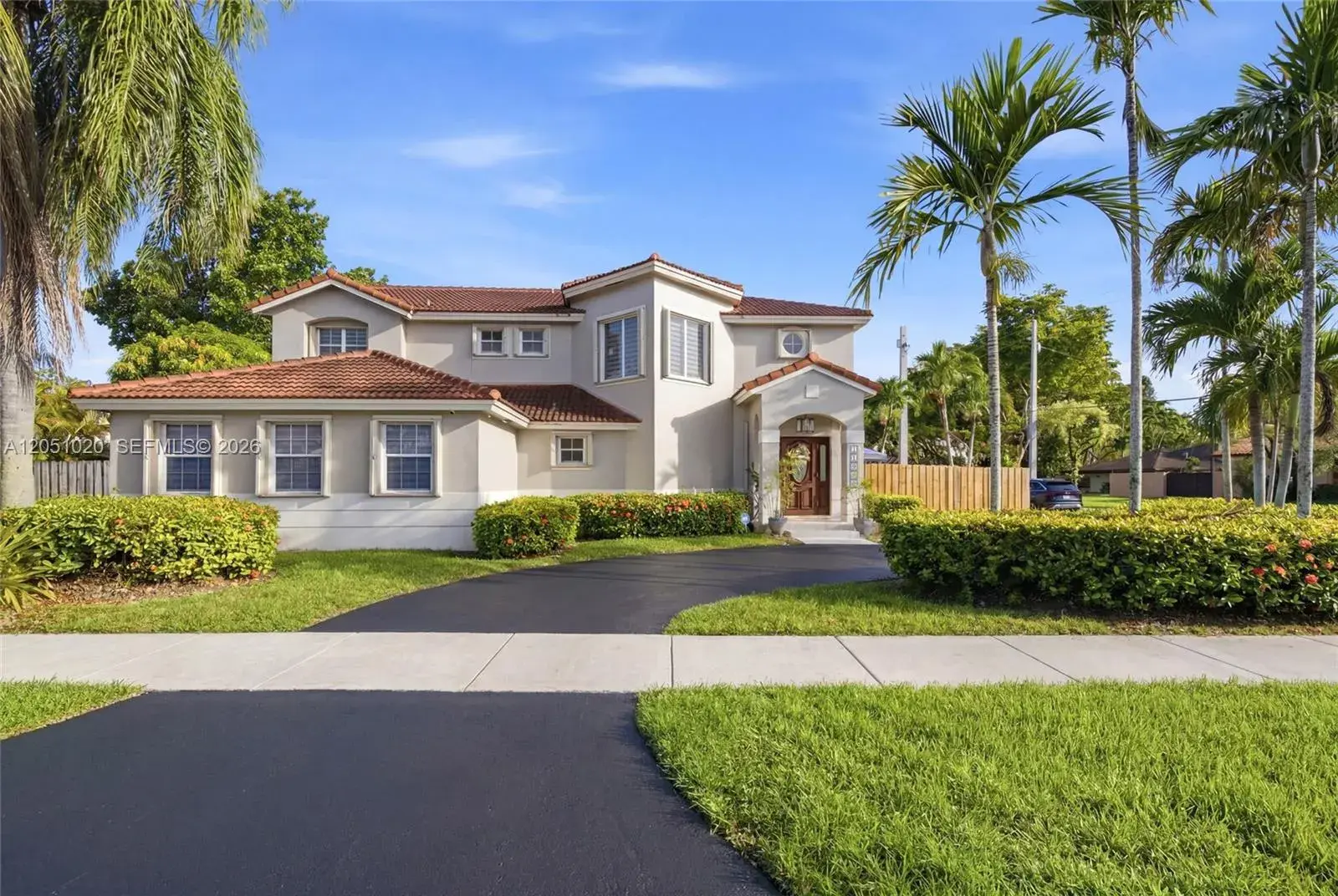 11980 SW 99th St, Miami FL 33186