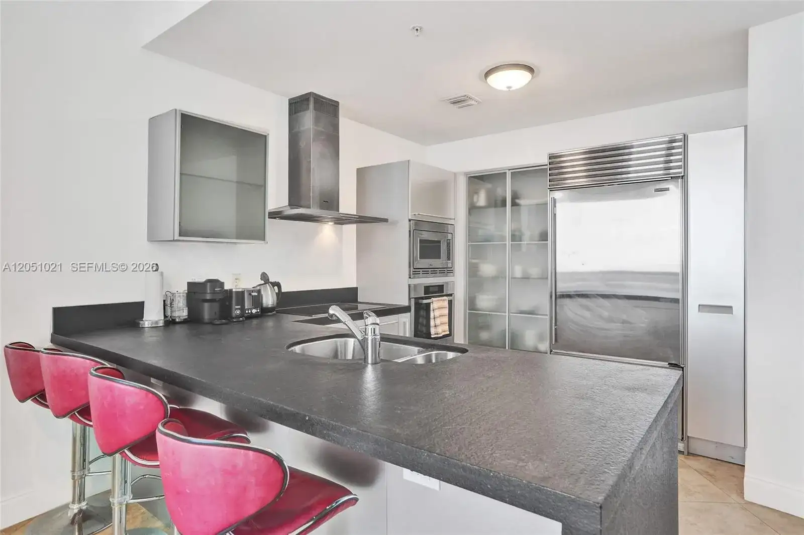 18201 Collins Ave # 4705, Sunny Isles Beach FL 33160 photo 5
