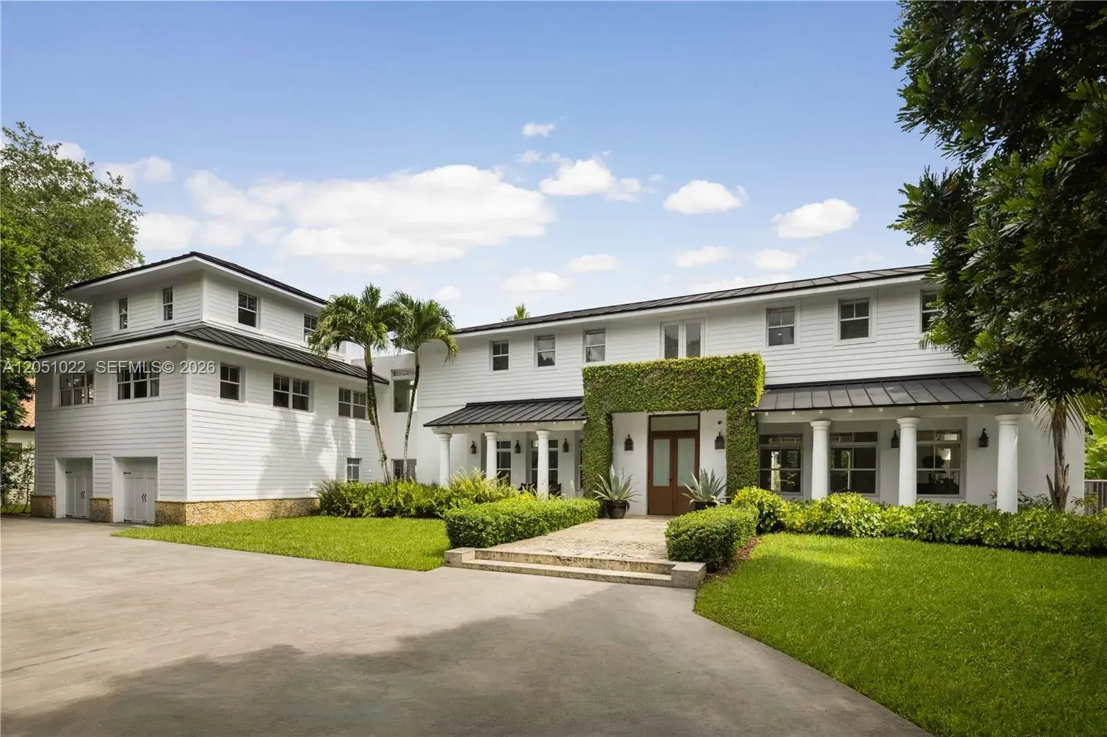 6845 SW 98th St, Pinecrest FL 33156