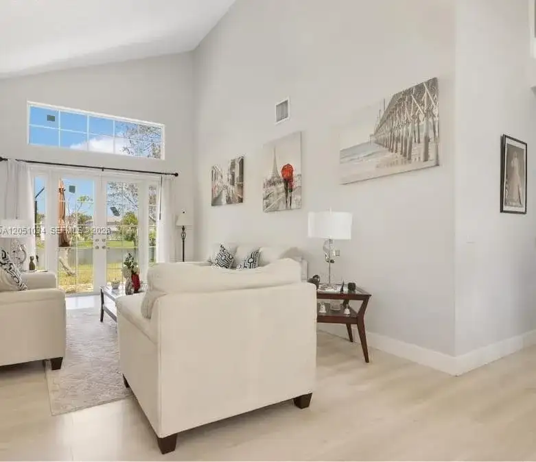 150 NW 151st Ave, Pembroke Pines FL 33028 photo 3