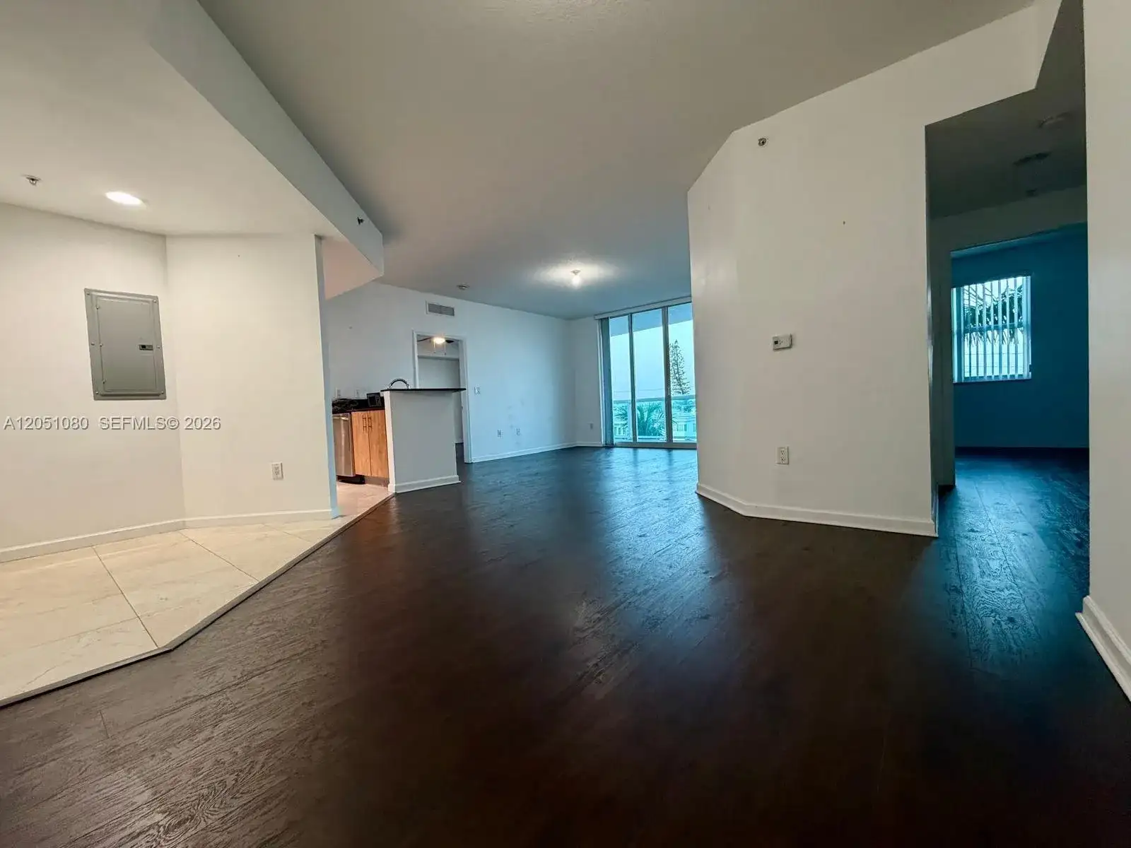 7910 Harbor Island Dr # 402, North Bay Village FL 33141 photo 3