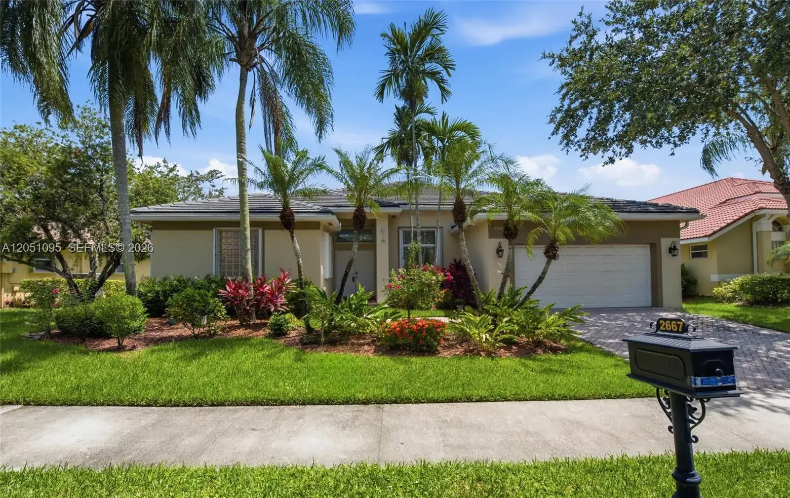 2667 Palmer Pl, Weston FL 33332
