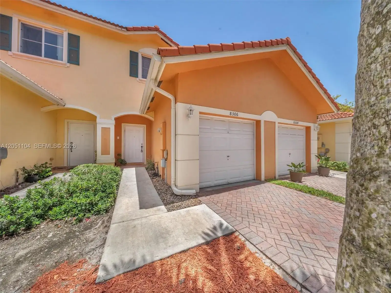 8306 Santa Monica Ave, Tamarac FL 33321 photo 2