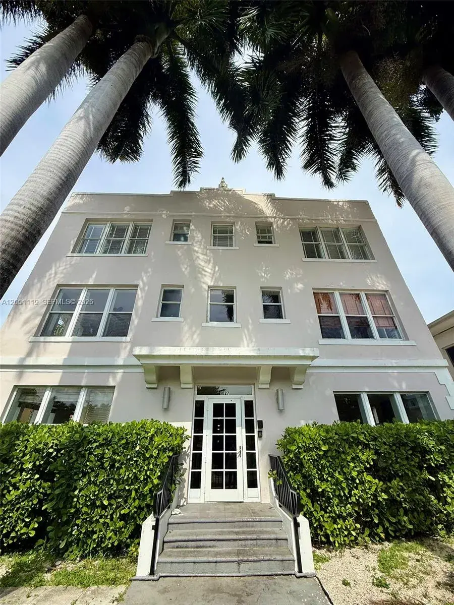 1027 Pennsylvania Ave # 302, Miami Beach FL 33139