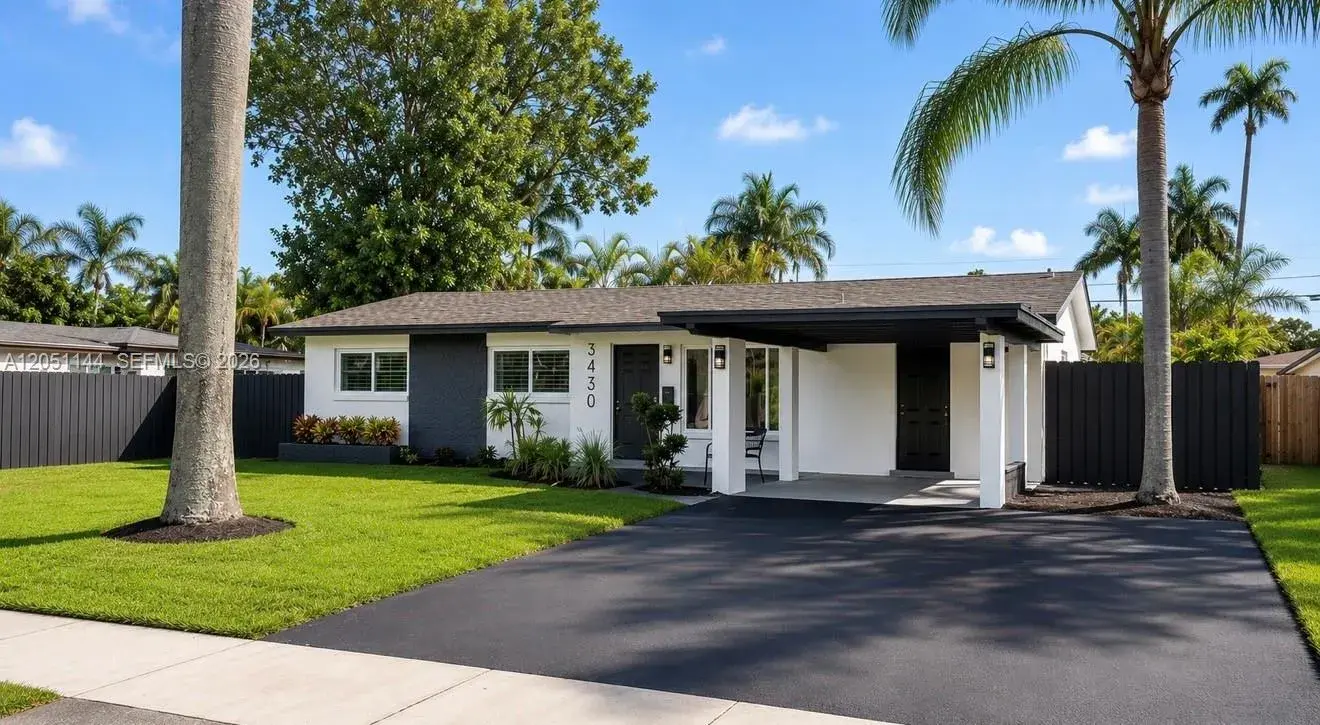 3430 SW 17th St, Fort Lauderdale FL 33312