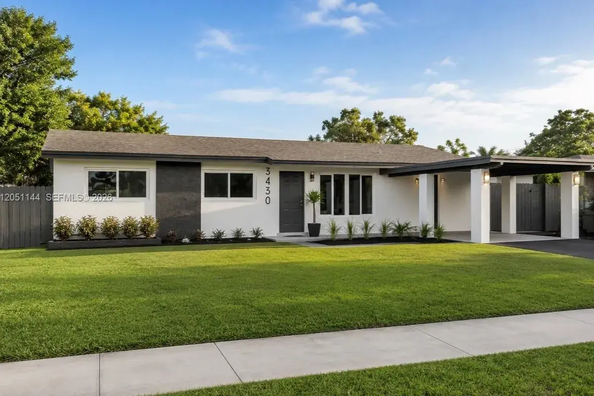 3430 SW 17th St, Fort Lauderdale FL 33312