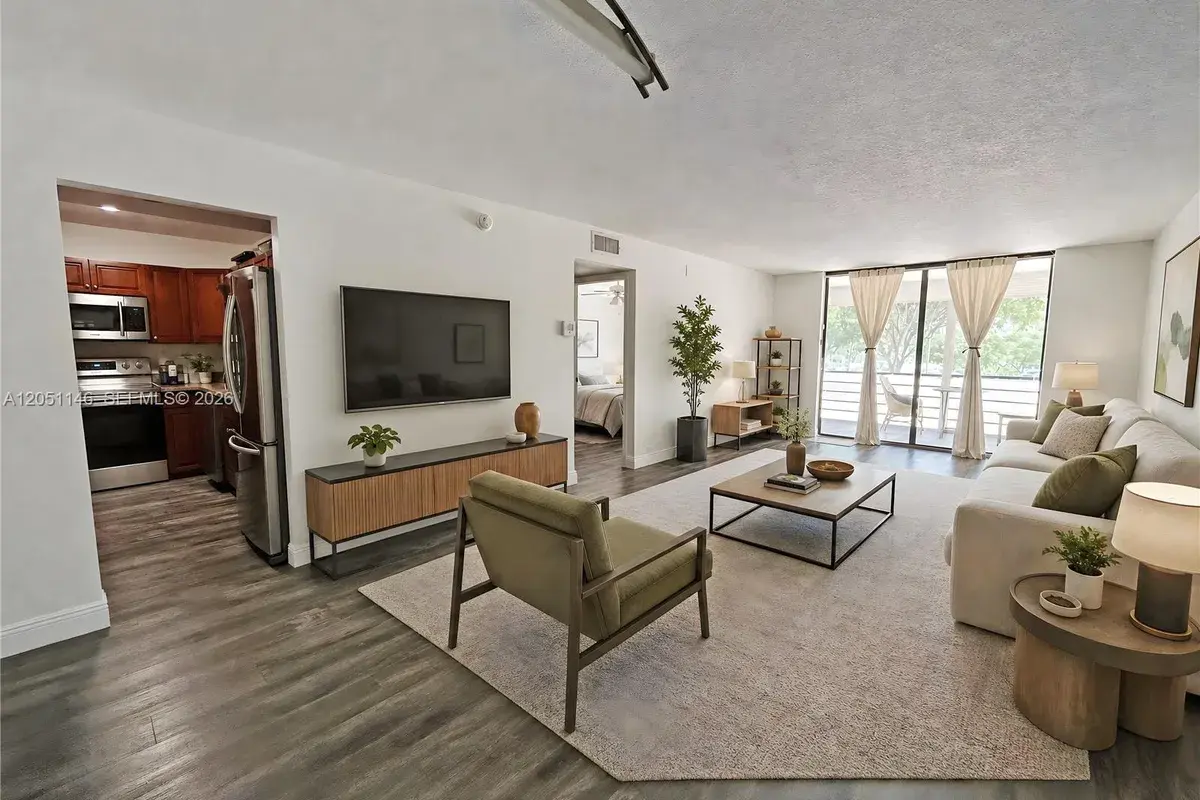 1400 Saint Charles Pl # 217, Pembroke Pines FL 33026