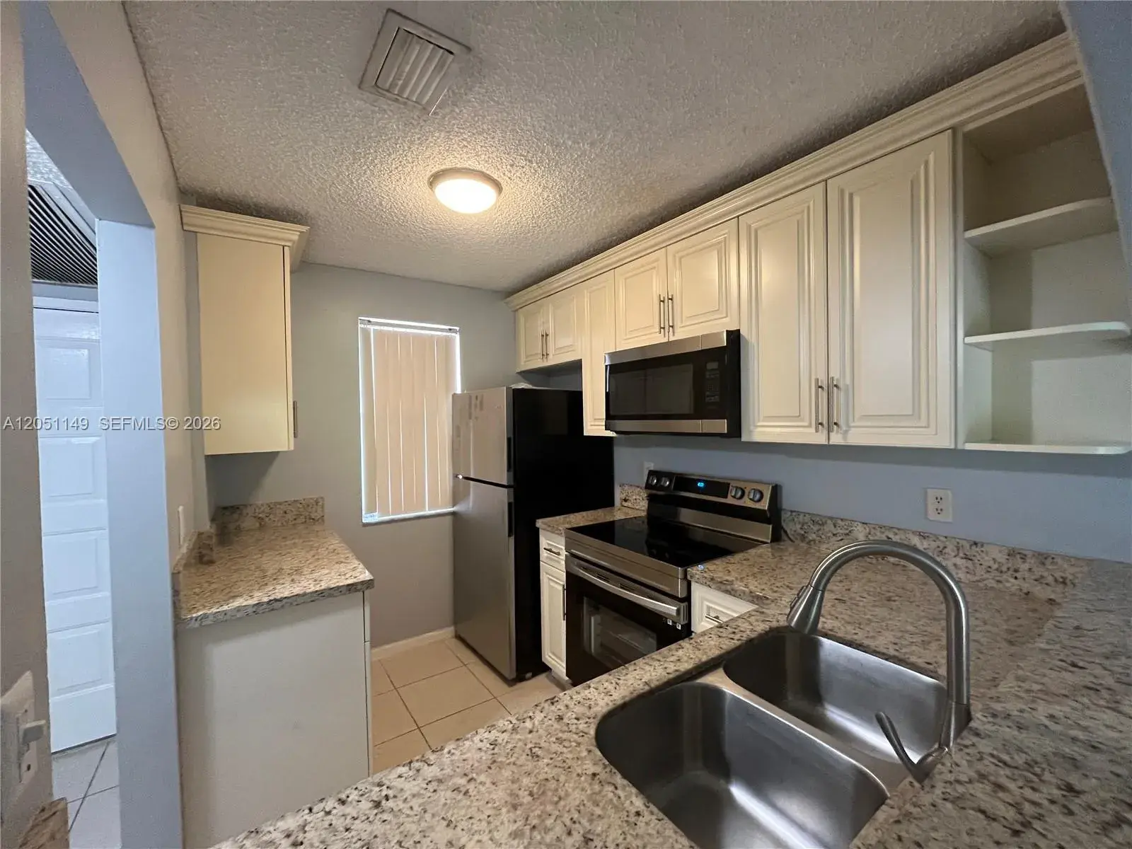 2740 FOREST HILLS BLVD # 202, Coral Springs FL 33065