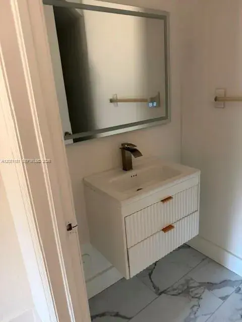 8892 SW 229th St, Cutler Bay FL 33190