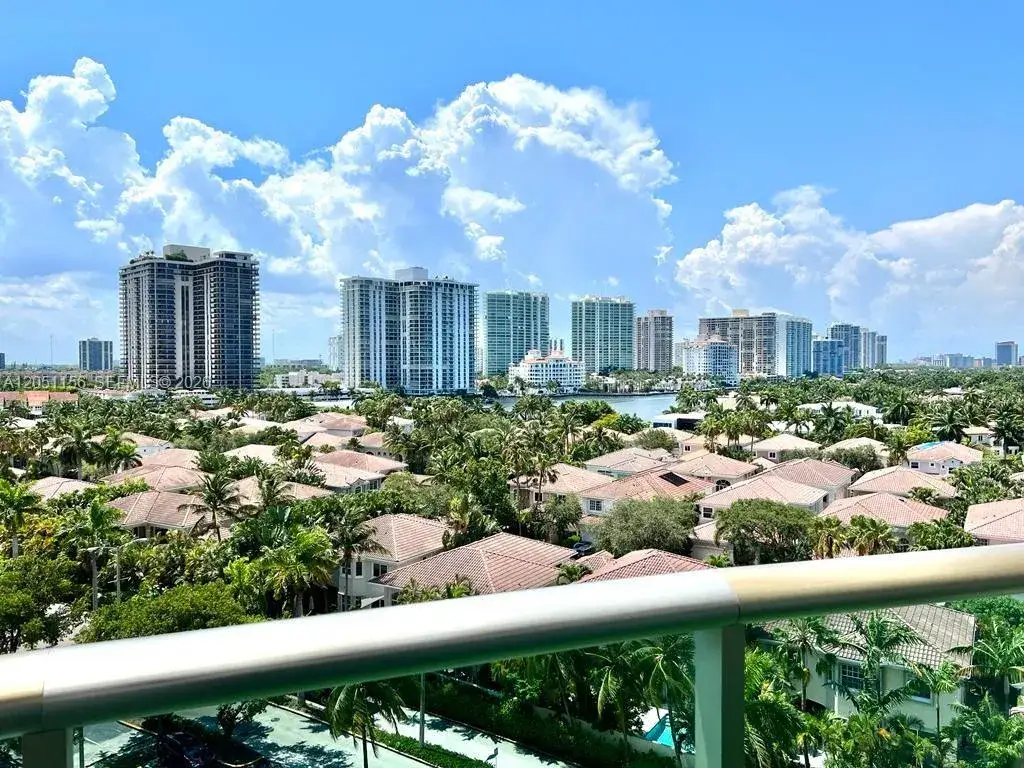 19370 Collins Ave # 918, Sunny Isles Beach FL 33160