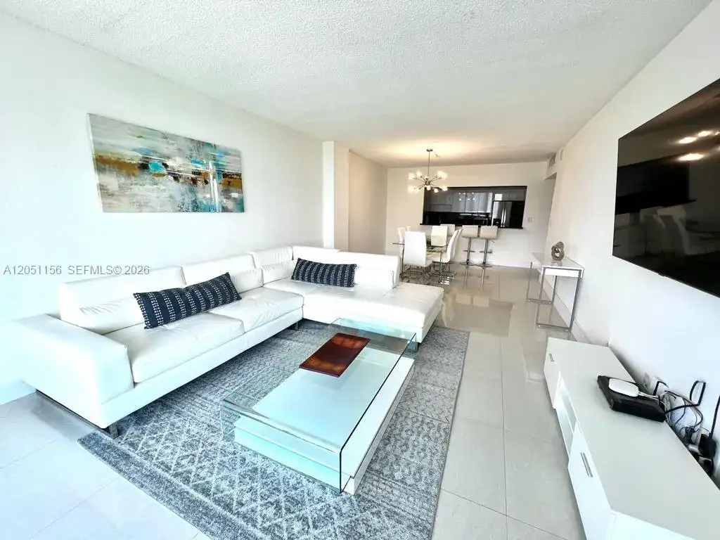 19370 Collins Ave # 918, Sunny Isles Beach FL 33160 photo 2