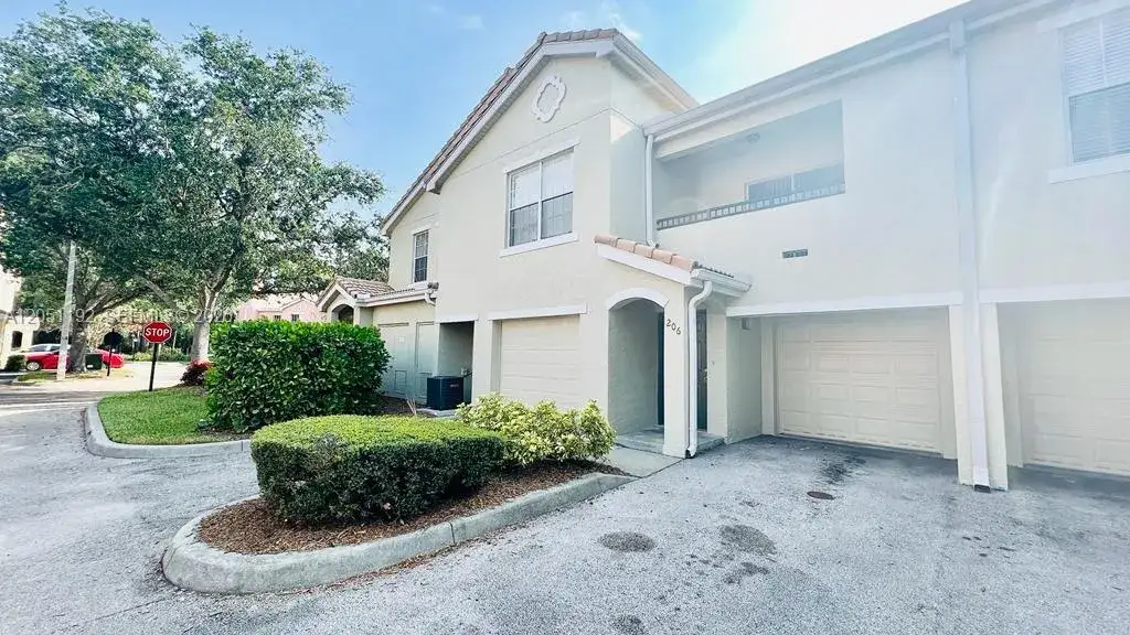 116 SW Peacock Blvd # 206, Port St. Lucie FL 34986