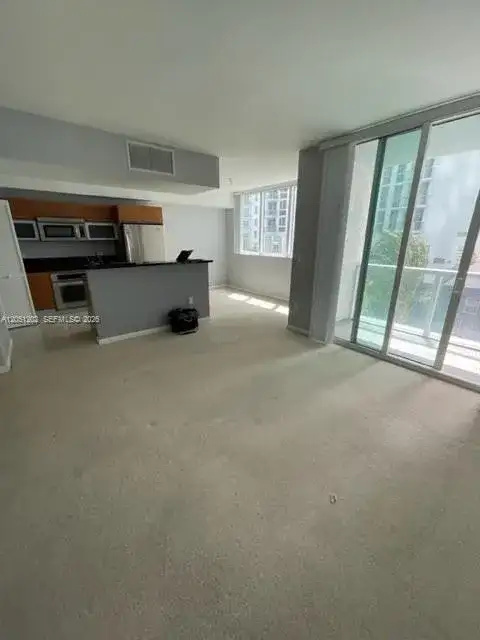 253 NE 2nd St # 1202, Miami FL 33132 photo 4