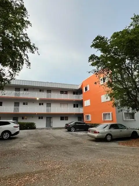 11311 SW 200th St # 309D, Miami FL 33157 photo 2