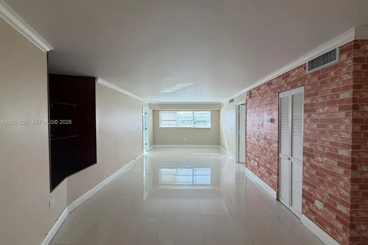 1881 Washington Ave # 6A, Miami Beach FL 33139