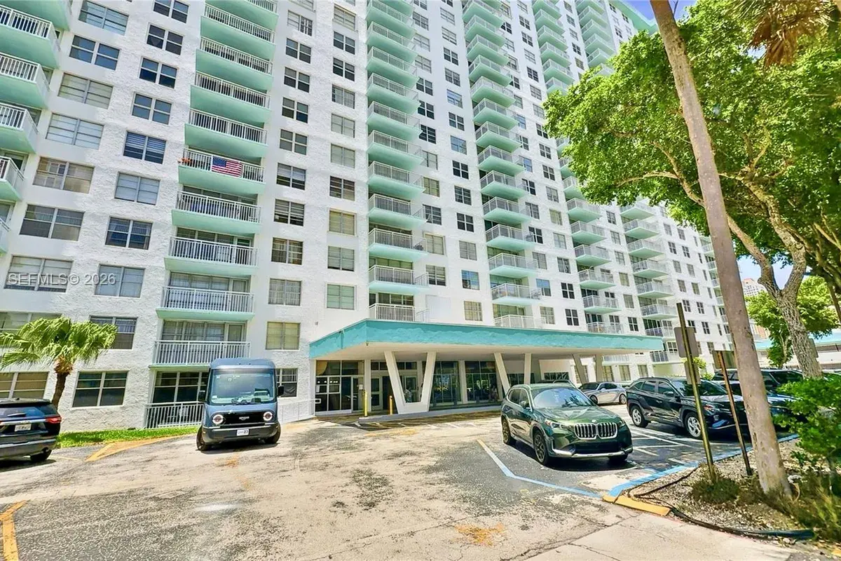 301 174th St # 1907, Sunny Isles Beach FL 33160
