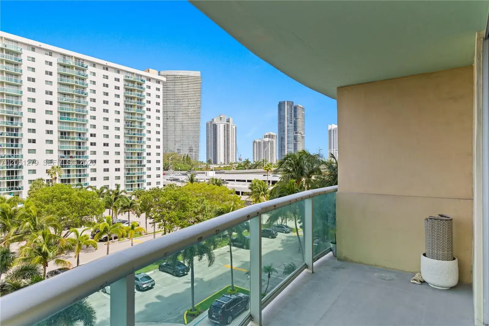 19390 Collins Ave # 516, Sunny Isles Beach FL 33160 photo 2