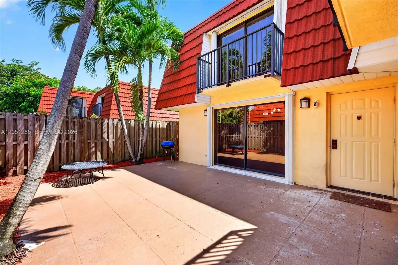 719 NW 98th Cir, Plantation FL 33324 photo 3