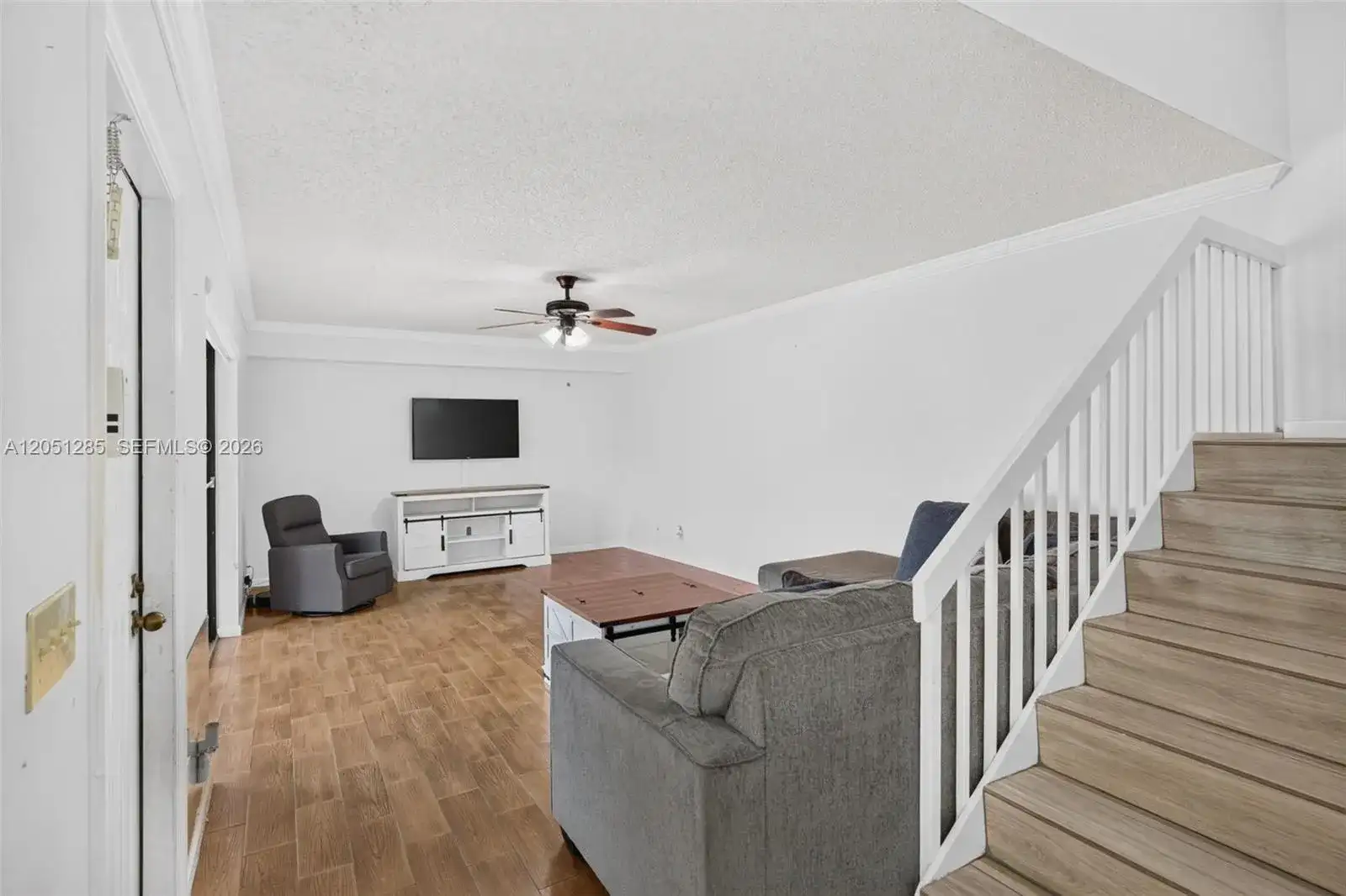 719 NW 98th Cir, Plantation FL 33324 photo 4