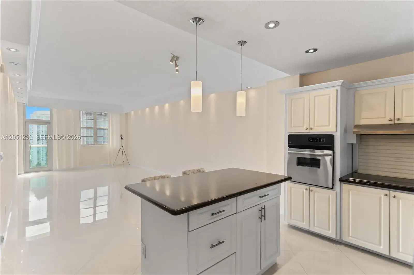 19390 Collins Ave # 17, Sunny Isles Beach FL 33160